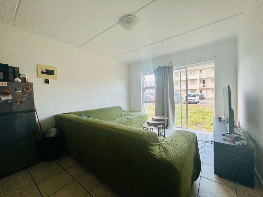 2 Bedroom Property for Sale in Capricorn Western Cape